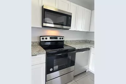 980 NE 170th St #212, North Miami Beach, FL 33162 - Photo 10