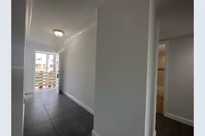 980 NE 170th St #212, North Miami Beach, FL 33162 - Photo 22
