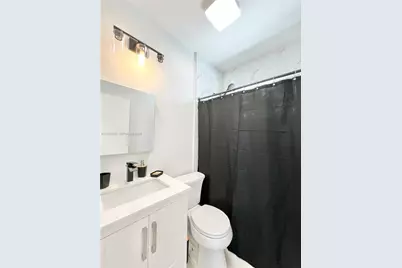 200 NW 17th Ct #0, Miami, FL 33125 - Photo 14