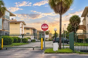 17001 NE 13th Ave, Miami, FL 33162 - Photo 18