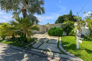 8810 Garland Ave, Surfside, FL 33154 - Photo 1
