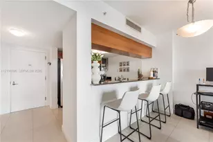 1800 N Bayshore Dr, Miami, FL 33132 - Photo 10