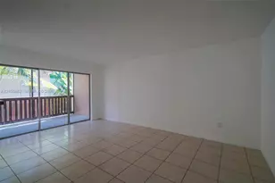 10641 SW 108th Ave, Miami, FL 33176 - Photo 6