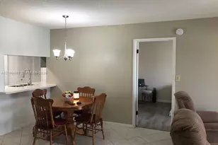 10026 Winding Lake Rd, Sunrise, FL 33351 - Photo 8