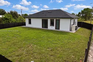 1205 Damen St E, Lehigh Acres, FL 33974 - Photo 6