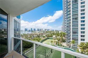 18001 Collins Ave, Sunny Isles Beach, FL 33160 - Photo 10