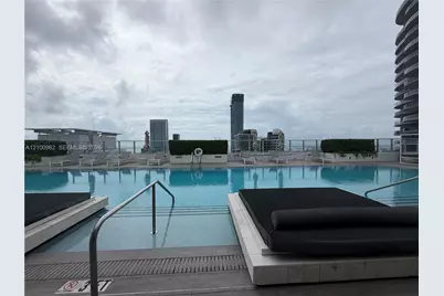 1010 Brickell Ave #2901, Miami, FL 33131 - Photo 14
