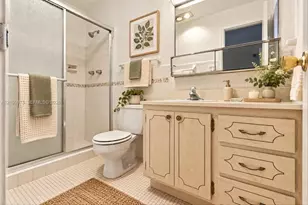 500 S Luna Ct, Hollywood, FL 33021 - Photo 40