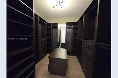 1100 Biscayne Blvd #1703, Miami, FL 33132 - Photo 6