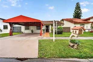 13889 SW 158th Terrace, Miami, FL 33177 - Photo 2