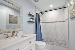 387 NW 39th Way, Deerfield Beach, FL 33442 - Photo 10