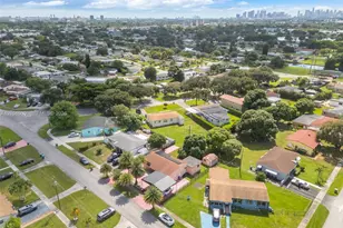 1220 NW 91st St, Miami, FL 33147 - Photo 10