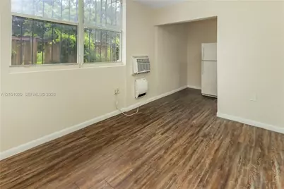 2239 NW 87th St, Miami, FL 33147 - Photo 16