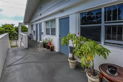 2239 NW 87th St, Miami, FL 33147 - Photo 14
