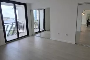 540 Brickell Key Dr, Miami, FL 33131 - Photo 4