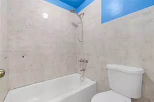 1816 NW 22nd Ct, Miami, FL 33125 - Photo 22