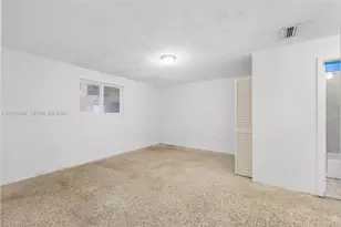 1816 NW 22nd Ct, Miami, FL 33125 - Photo 16