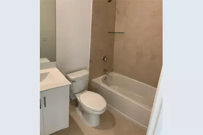 303 NE 208th Ter #303, Miami, FL 33179 - Photo 6