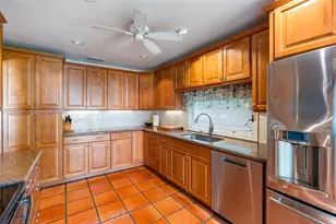 11925 SW 43rd St, Miami, FL 33175 - Photo 14