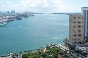 50 Biscayne Blvd, Miami, FL 33132 - Photo 12