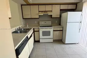3108 Tadpole Ct, Other City - In The State Of Florida, FL 34743 - Photo 6