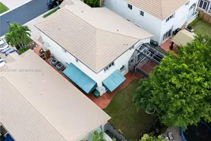 9776 NW 30th St, Doral, FL 33172 - Photo 60