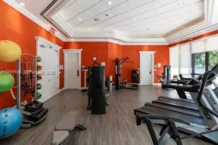2000 Island Blvd, Aventura, FL 33160 - Photo 32