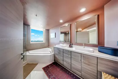 1745 E Hallandale Beach Blvd #2407W, Hallandale Beach, FL 33009 - Photo 16