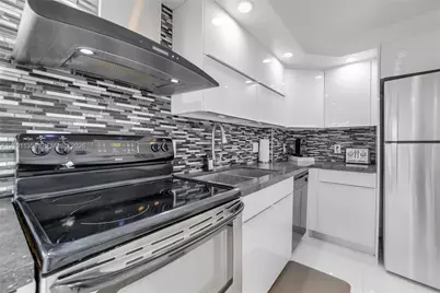 3031 N Ocean Blvd #604, Fort Lauderdale, FL 33308 - Photo 6