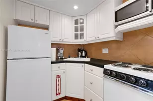 917 SE 2nd Ct, Fort Lauderdale, FL 33301 - Photo 34
