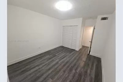 7435 Byron Ave #04, Miami Beach, FL 33141 - Photo 14
