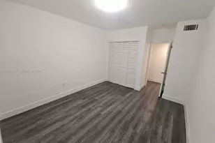 7435 Byron Ave, Miami Beach, FL 33141 - Photo 14