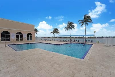 12346 NW 11th Ln #1009, Miami, FL 33182 - Photo 38