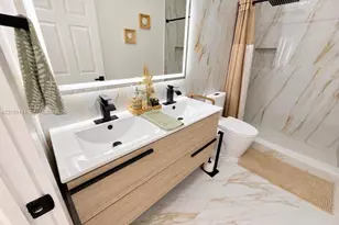 16065 SW 86th Ln, Miami, FL 33193 - Photo 22