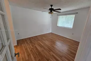 2206 Glenmoor Dr, West Palm Beach, FL 33409 - Photo 8