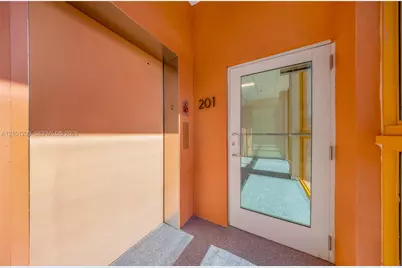 123 NW 14th St #201, Miami, FL 33136 - Photo 1