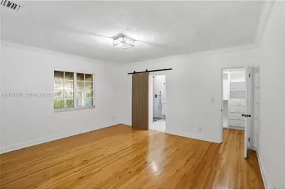 371 SW 29th Rd, Miami, FL 33129 - Photo 18