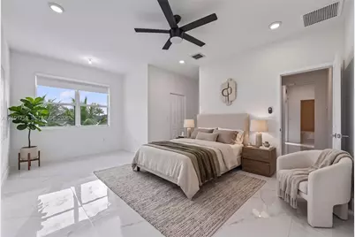 19815 SW 132nd Ct, Miami, FL 33177 - Photo 32