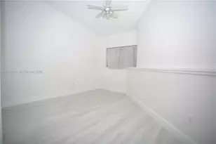 4211 S Pine Island Rd, Davie, FL 33328 - Photo 16