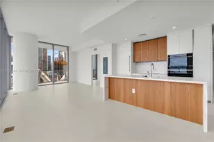 1400 Biscayne, Miami, FL 33132 - Photo 6