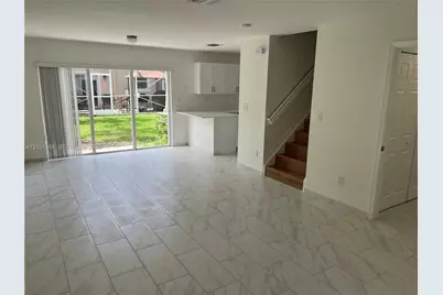 17046 NW 22nd St, Pembroke Pines, FL 33028 - Photo 12