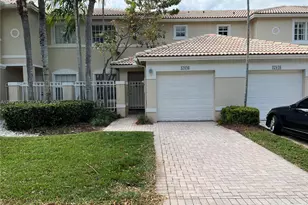 17046 NW 22nd St, Pembroke Pines, FL 33028 - Photo 6