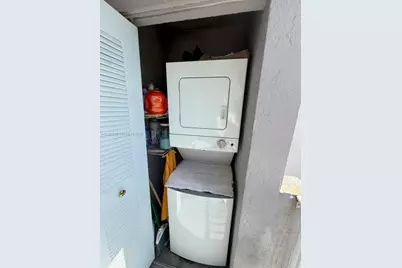 2780 W 76th St #205, Hialeah, FL 33016 - Photo 10
