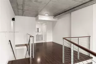 690 SW 1st Ct, Miami, FL 33130 - Photo 14