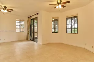2707 Center Ct Dr, Weston, FL 33332 - Photo 8