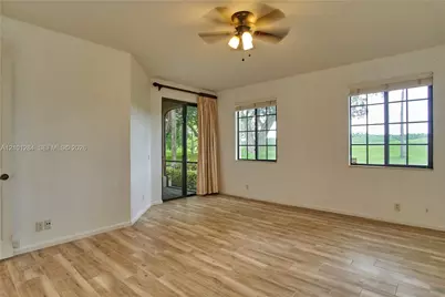 2707 Center Ct Dr #1-15, Weston, FL 33332 - Photo 6