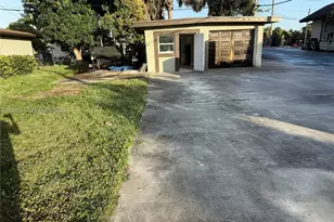 1132 NW 30th Ave, Fort Lauderdale, FL 33311 - Photo 12
