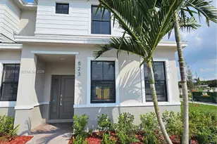 523 NE 15th St, Florida City, FL 33034 - Photo 1