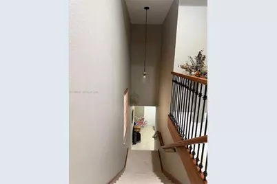 2835 Kinsington Cir #15-3, Weston, FL 33332 - Photo 18