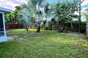 9671 NW 25th Ct, Sunrise, FL 33322 - Photo 24